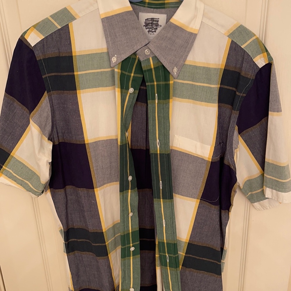 Brooks Brother’s Men’s Black Fleece collared shirt